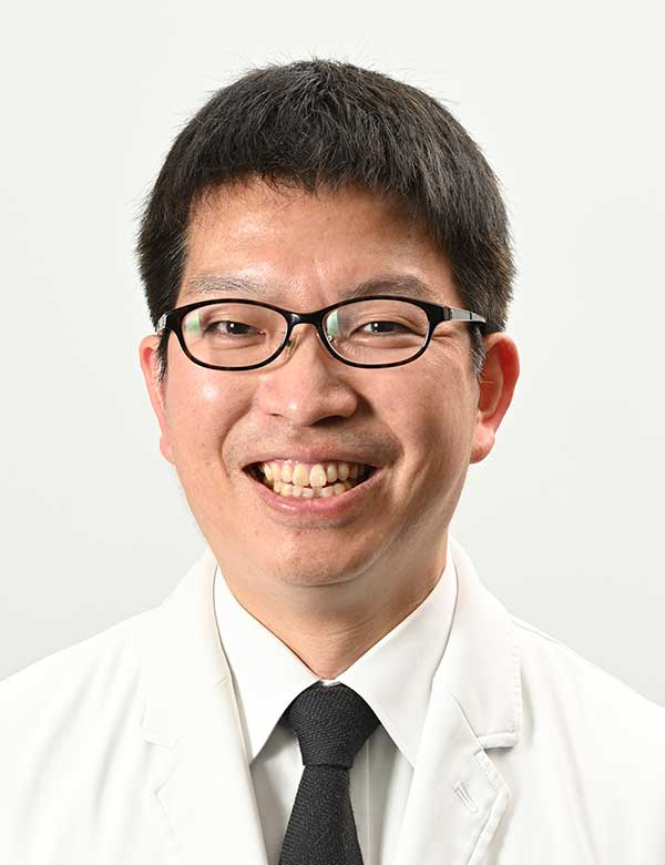 青木 志郎講師の顔写真です